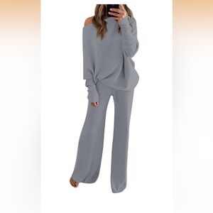 Gray Off-Shoulder Knit Set